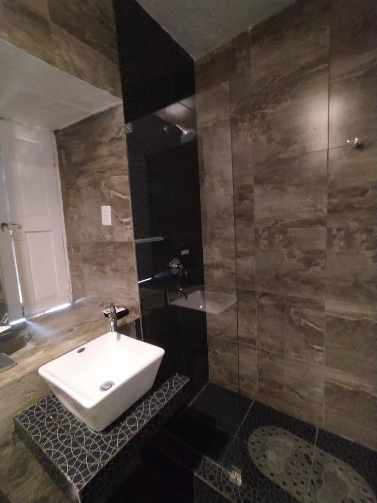 Hotel Rhouse Calca Zewnętrze zdjęcie