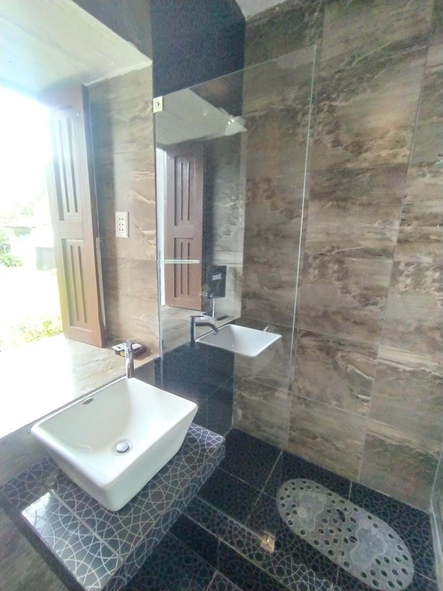 Hotel Rhouse Calca Zewnętrze zdjęcie